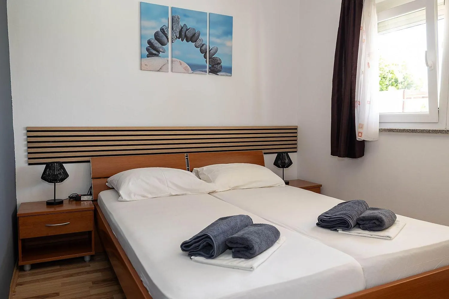Malerisches Apartment Nur 200 Meter Zum Strand Mit Privater Terrasse, Grill, Pool, Lounge-Bereich Dramalj