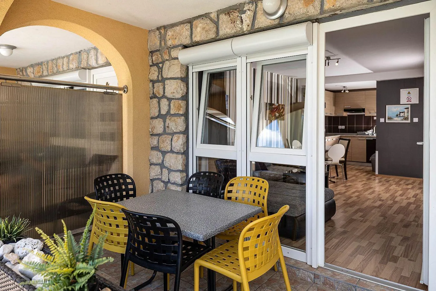 Malerisches Apartment Nur 200 Meter Zum Strand Mit Privater Terrasse, Grill, Pool, Lounge-Bereich Dramalj